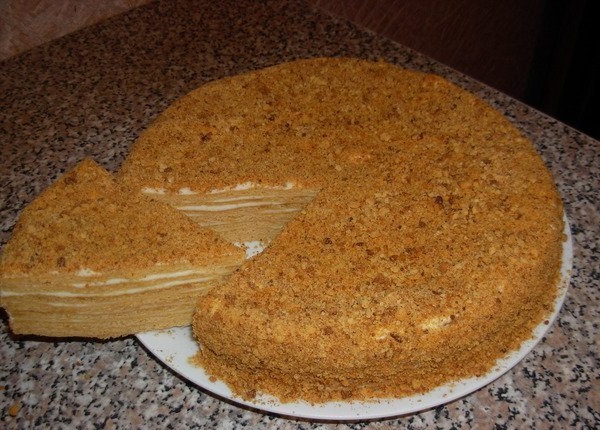 Рецепт торта медовик с заварным кремом в домашних условиях